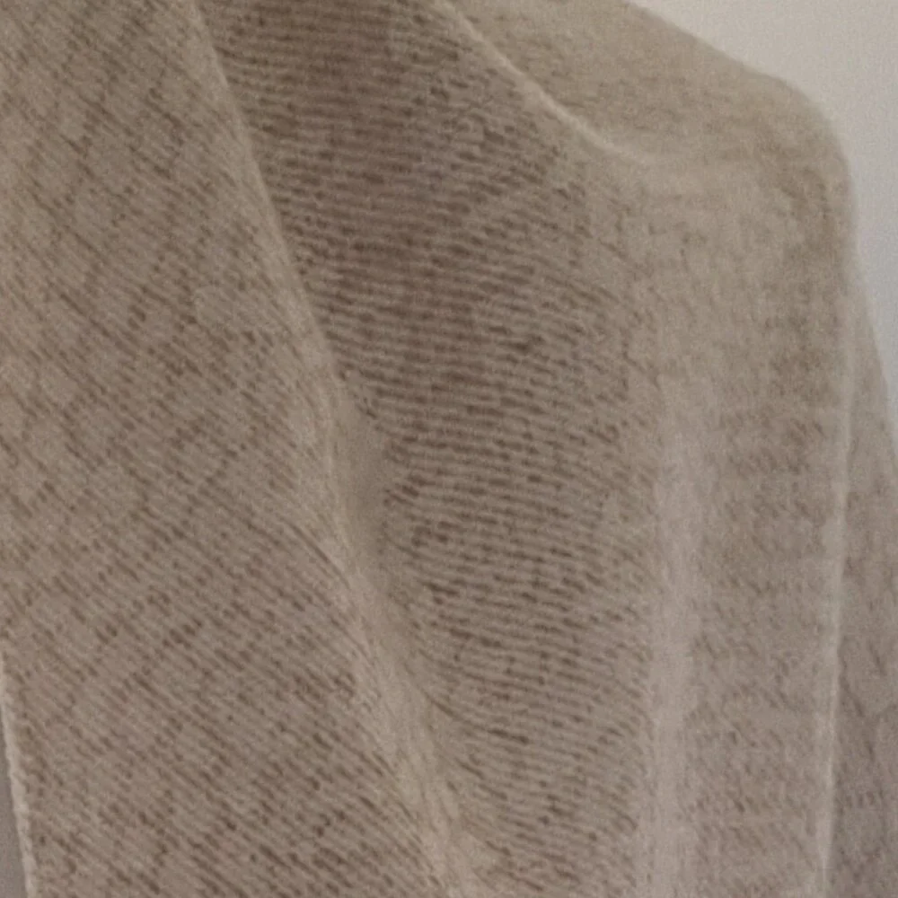 A NEW DAY TAN/CREAM SHAWL/WRAP/FRINGE LIGHTWEIGHT COMFY COZY FASHIONABLE SIZE OS